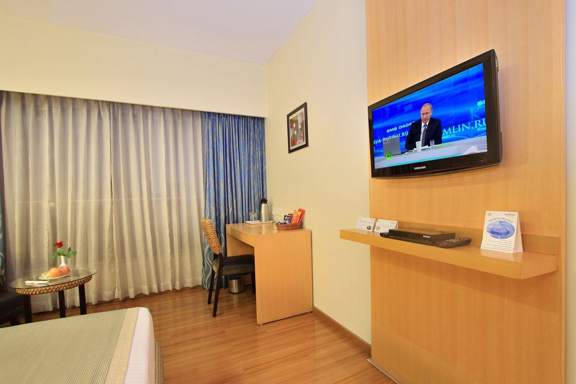 La Sara Hometel Bangalore Ngoại thất bức ảnh