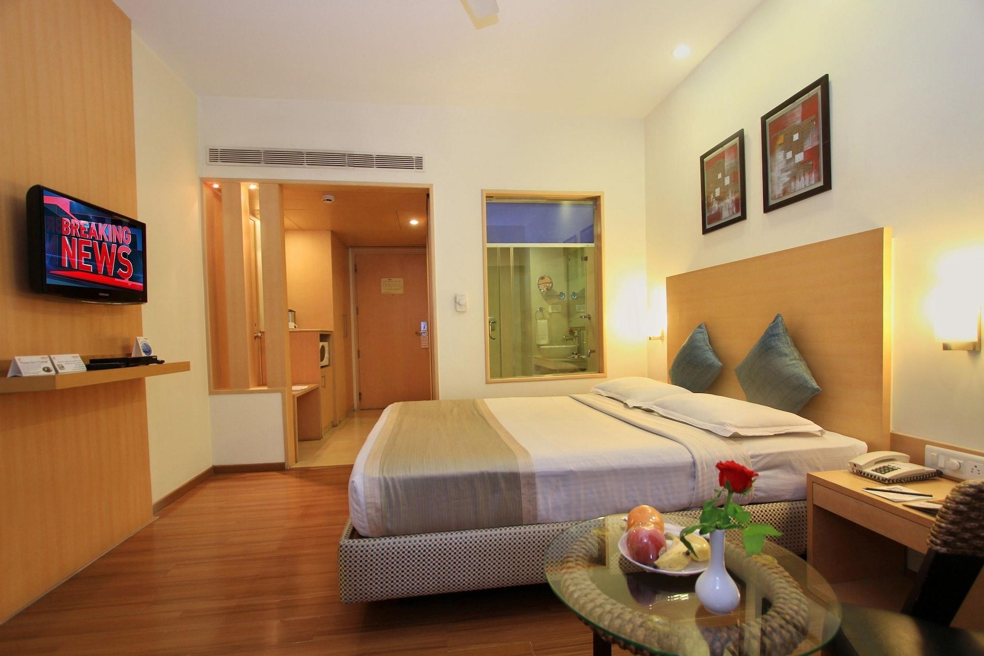 La Sara Hometel Bangalore Ngoại thất bức ảnh